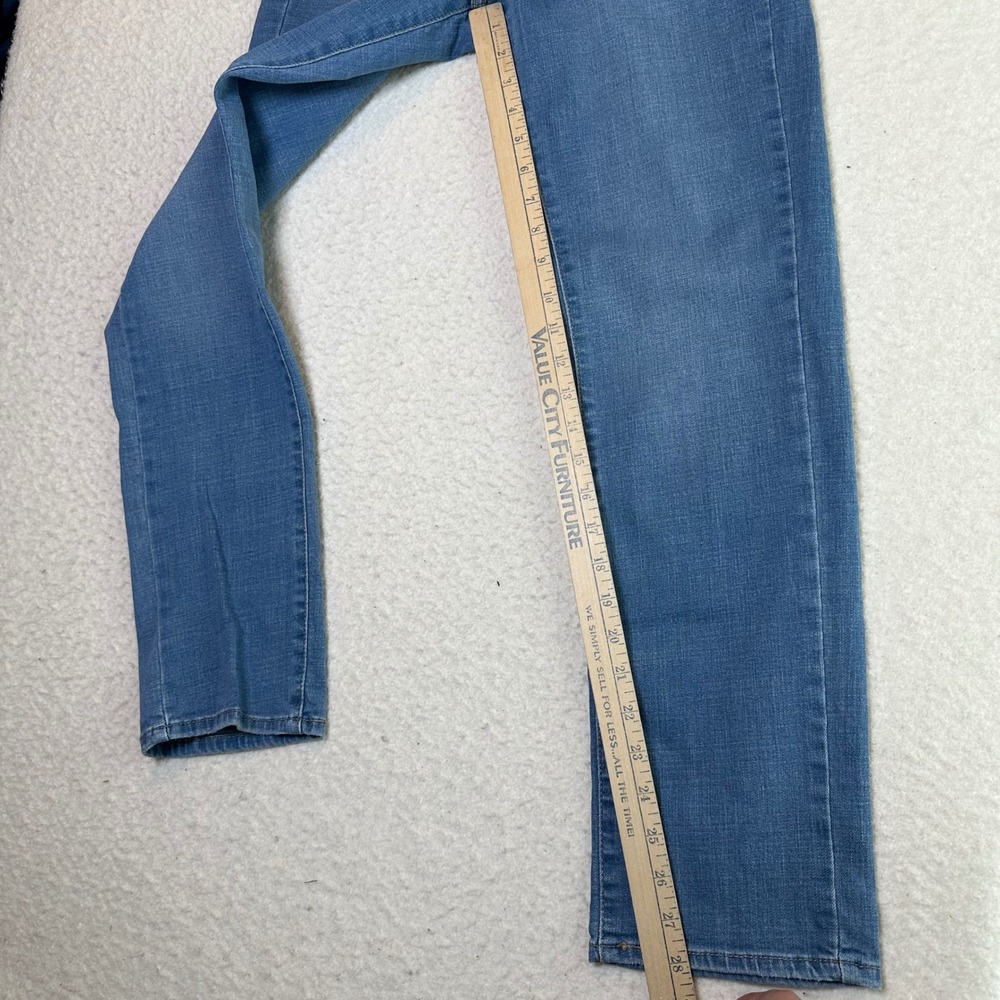 Levi Strauss & Co Classic Straight Leg Jeans Women's 8 Blue Medium Wash Stretch - Picture 7 of 15